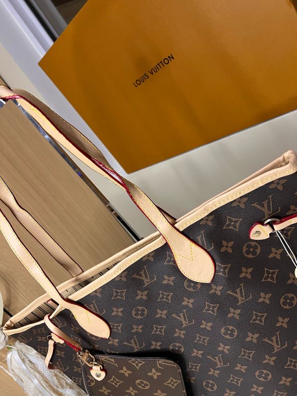 Cartera Louis Vuitton Neverfull - Premium en caja - Imagen 2