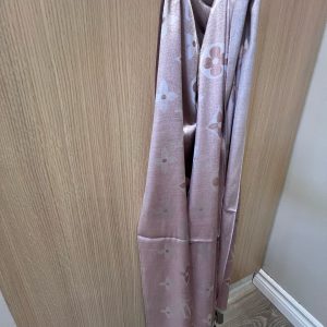 Pashmina Louis Vuitton Rosa Palo