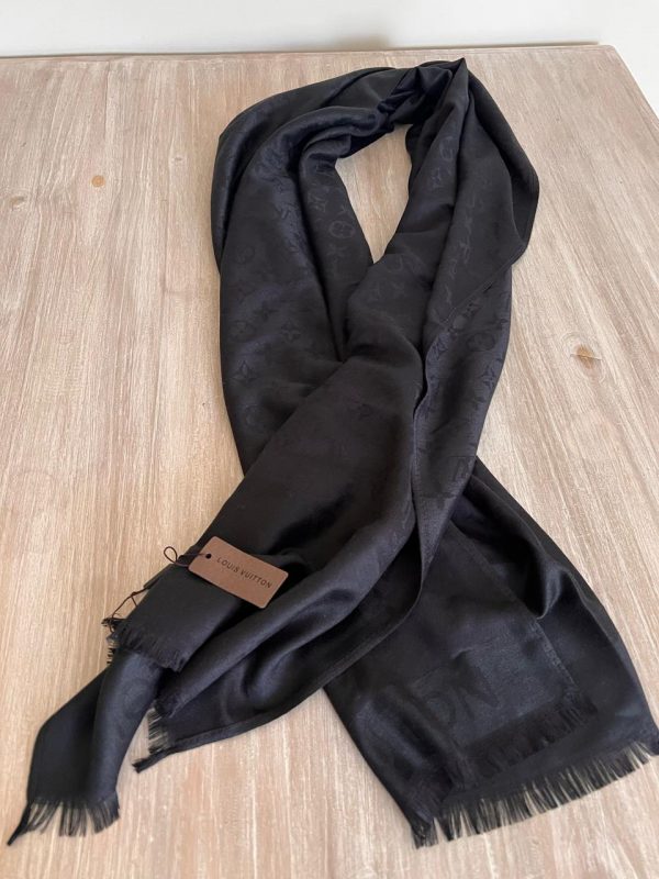 Pashmina Louis Vuitton Negra