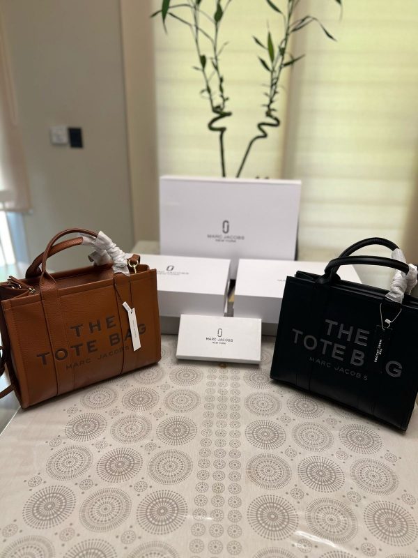 Cartera Marc Jacobs Tote Mediana Marrón - Imagen 3