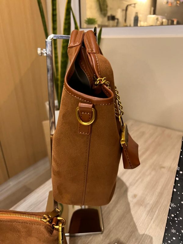 YSL Vintage terciopelo. Bolso y bandolera. Tamaño pequeño - Medidas: 27x27 cm - Imagen 8
