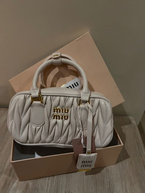 Arcadie Matelassé Nappa Bag - Imagen 3